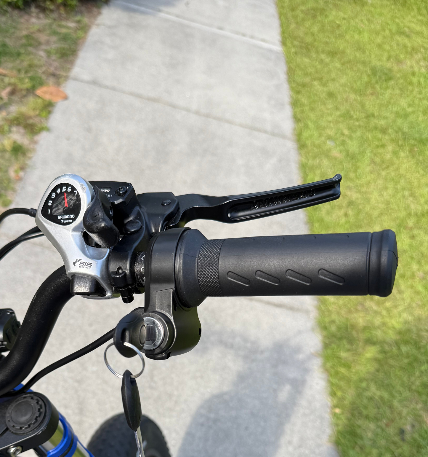 Saturn Mods Ridstar Full Twist Throttle (Plug and play NO EXTRA GRIP)