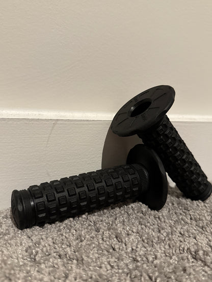 Pillow Grips